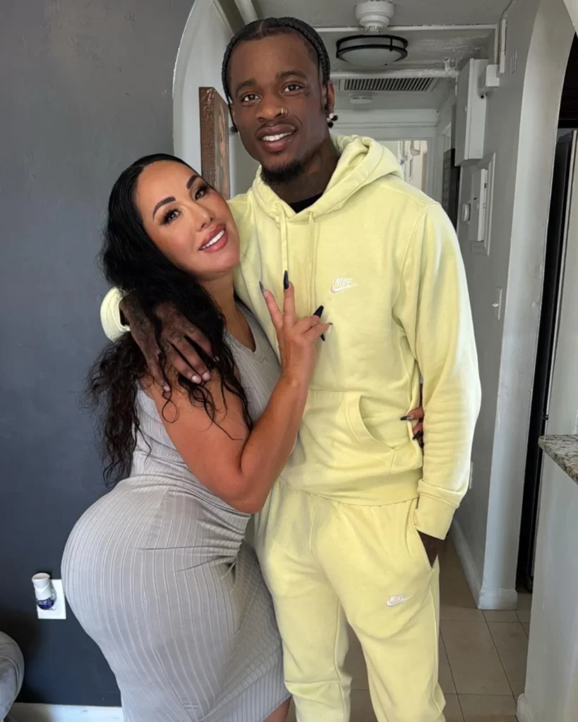 Queen Rogue: Biography, Career, Education, Family, Net Worth & More!